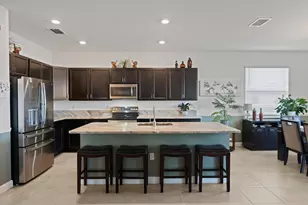 911 Bent Creek Dr, Fort Pierce, FL 34947 - Photo 10