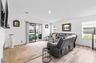 3812 Morning Dove Ct, Port Saint Lucie, FL 34952 - Photo 10