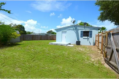 110 6th Court SW, Vero Beach, FL 32962 - Photo 22