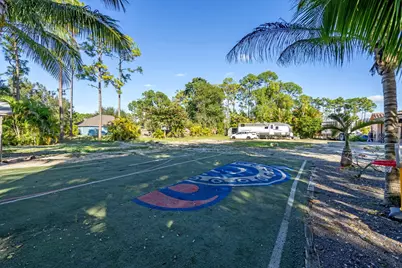 15857 N 75th Lane, Loxahatchee, FL 33470 - Photo 12