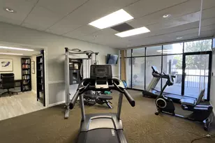 2425 Presidential Way, West Palm Beach, FL 33401 - Photo 30