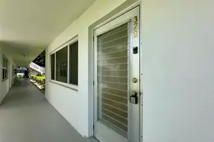 379 Northampton S, West Palm Beach, FL 33417 - Photo 14