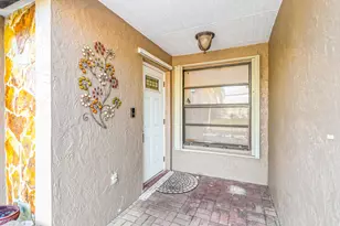 1373 SW 151st Ave, Sunrise, FL 33326 - Photo 6