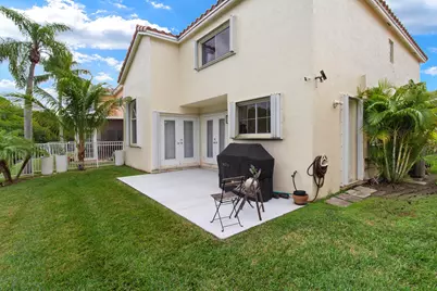 1045 SE 6th Avenue, Dania, FL 33004 - Photo 36