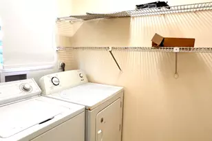 2100 Springdale Blvd, Palm Springs, FL 33461 - Photo 18