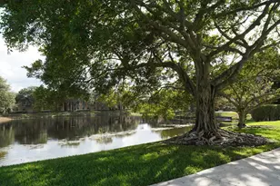 10245 SW 16th Ct, Pembroke Pines, FL 33025 - Photo 6