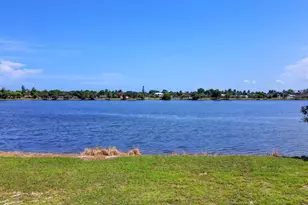 2960 Cynthia Ln, Lake Worth Beach, FL 33461 - Photo 28