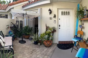 1592 Springside Dr, Weston, FL 33326 - Photo 2