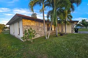 1941 SE Aires Ln, Port Saint Lucie, FL 34984 - Photo 28