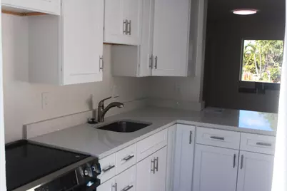 2630 NE 8th Avenue, Pompano Beach, FL 33064 - Photo 6