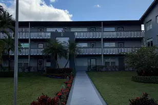 186 Suffolk E, Boca Raton, FL 33434 - Photo 18