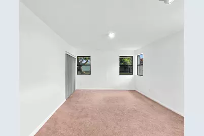 1045 NW 18th Avenue, Delray Beach, FL 33445 - Photo 14
