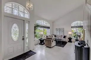 18174 SE Fairview Cir, Tequesta, FL 33469 - Photo 4