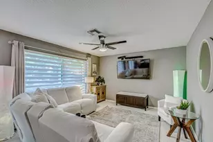 18174 SE Fairview Cir, Tequesta, FL 33469 - Photo 16