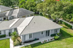 240 NW Bentley Cir, Port Saint Lucie, FL 34986 - Photo 22