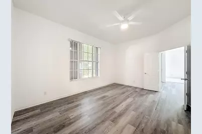 240 NW Bentley Circle, Port Saint Lucie, FL 34986 - Photo 34