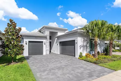 8233 Essex Country Club Drive, Boca Raton, FL 33434 - Photo 2