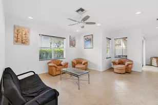 7533 Topiary Ave, Boynton Beach, FL 33437 - Photo 18