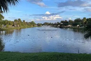 725 Lori Dr, Palm Springs, FL 33461 - Photo 22