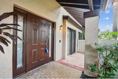 2720 Carambola Circle N, Unit #17104, Coconut Creek, FL 33066 - Photo 4