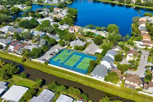 11140 SW 11th Pl, Davie, FL 33324 - Photo 30