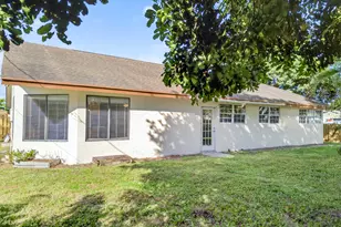 566 SE Damask Ave, Port Saint Lucie, FL 34983 - Photo 28