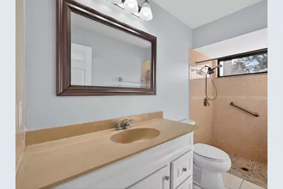 566 SE Damask Avenue, Port Saint Lucie, FL 34983 - Photo 18