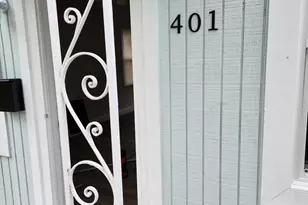 401 2nd Ave S, Lake Worth, FL 33460 - Photo 2