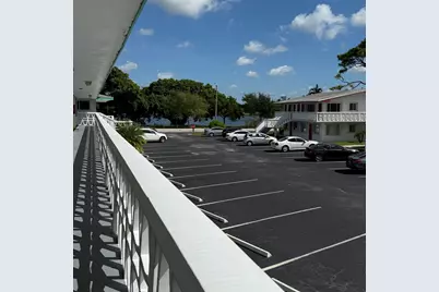 2102 Lake Osborne Drive, Unit #20, Lake Worth, FL 33461 - Photo 10