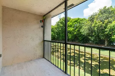 341 Lakeview Drive, Unit #203, Weston, FL 33326 - Photo 26
