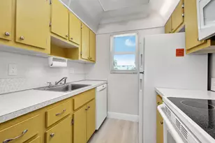 1802 Ocean Dr, Boynton Beach, FL 33426 - Photo 4