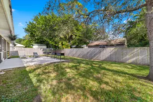 6012 Bamboo Dr, Fort Pierce, FL 34982 - Photo 32