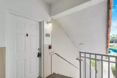 11033 Legacy Boulevard, Unit #203, Palm Beach Gardens, FL 33410 - Photo 4
