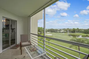 3959 Via Poinciana, Lake Worth, FL 33467 - Photo 2