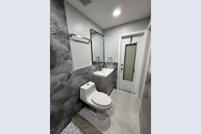 490 W 31st Street, West Palm Beach, FL 33404 - Photo 4