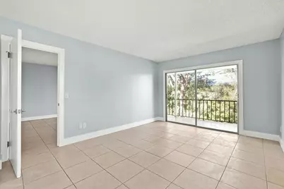 983 NW Spruce Ridge Drive, Unit #4, Stuart, FL 34994 - Photo 26