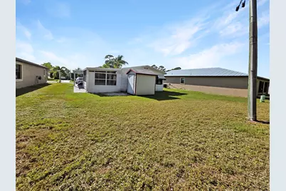 35 Flores Del Norte, Fort Pierce, FL 34951 - Photo 18