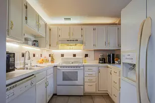 16 Vista Palm Ln, Vero Beach, FL 32962 - Photo 8