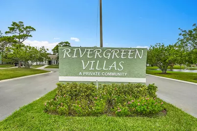 1721 SE Balmoral Court, Port Saint Lucie, FL 34952 - Photo 1