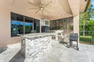 8060 Woodslanding Trail, West Palm Beach, FL 33411 - Photo 20