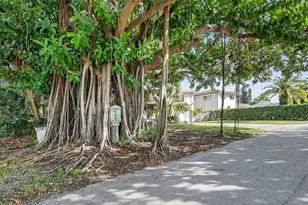 460 SE 18th Ave, Deerfield Beach, FL 33441 - Photo 14