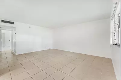 541 Saxony L, Delray Beach, FL 33446 - Photo 4