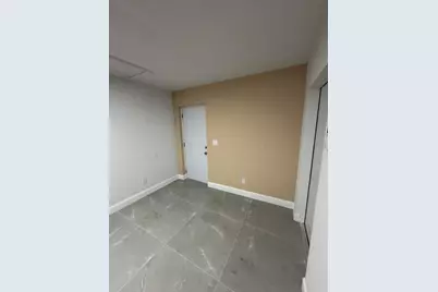 441 San Mateo Drive, Palm Springs, FL 33461 - Photo 4