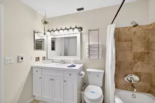 584 SE Greenway Terrace, Port Saint Lucie, FL 34983 - Photo 8