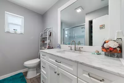 8820 NW 4th Street, Pembroke Pines, FL 33024 - Photo 18