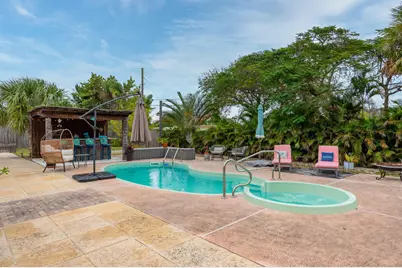 18989 SE Hillcrest Drive, Tequesta, FL 33469 - Photo 6