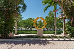 9025 SE Bridge Rd, Hobe Sound, FL 33455 - Photo 20