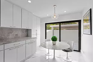 2435 Presidential Way, West Palm Beach, FL 33401 - Photo 10