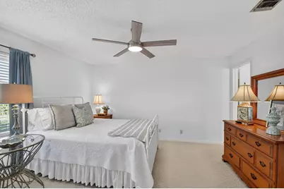 4542 Lucerne Lakes Boulevard E #202, Lake Worth, FL 33467 - Photo 14