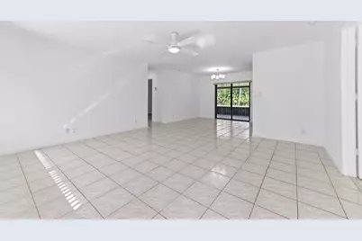 13751 59th Court N, Royal Palm Beach, FL 33411 - Photo 4